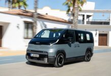 Le Kia PV5 Passenger élu « Family Car of the Year » aux BBC TopGear.com Awards 2026