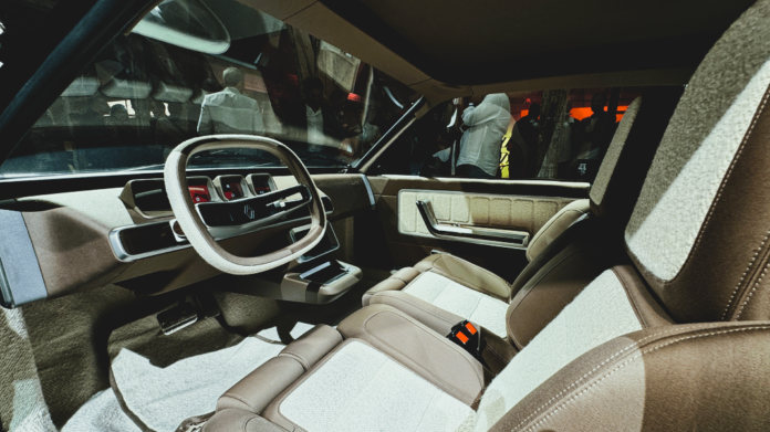 Renault-R17-Concept-10