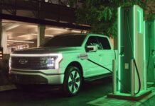 Revirement Stratégique sur la voiture électrique : Face à des pertes abyssales, Ford fait marche arrière